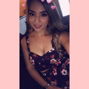 Meet your Posher, Mayra